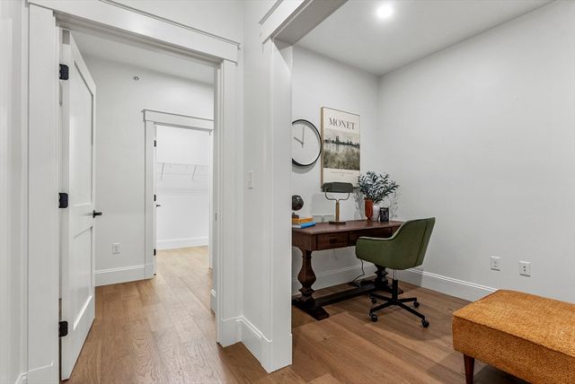 134 Court St 7, Plymouth, MA 02360