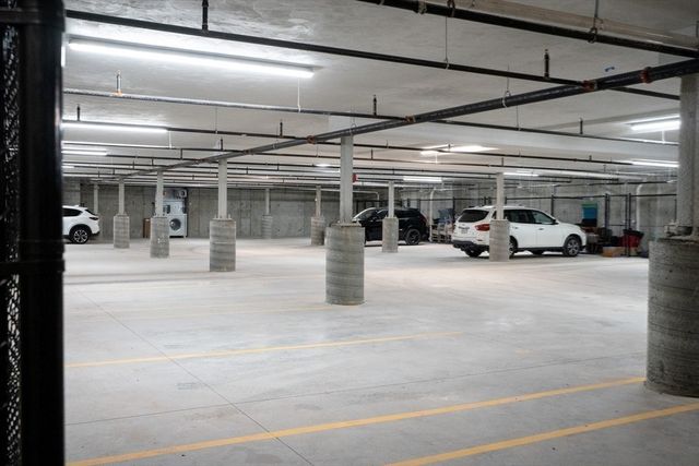 134 Court St 7, Plymouth, MA 02360