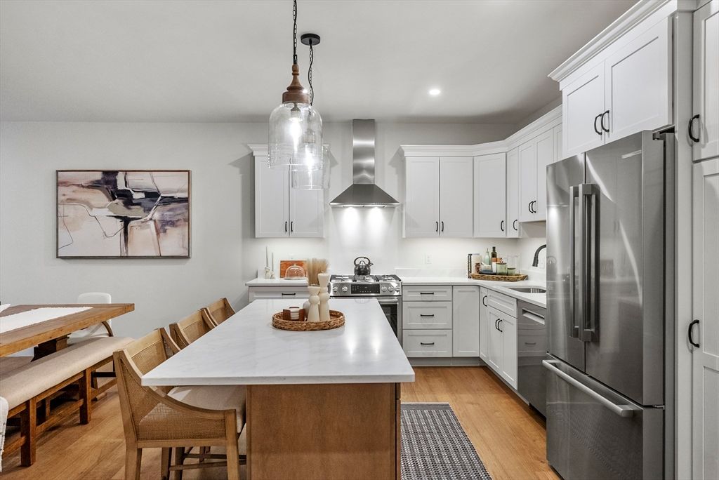 134 Court St 7, Plymouth, MA 02360