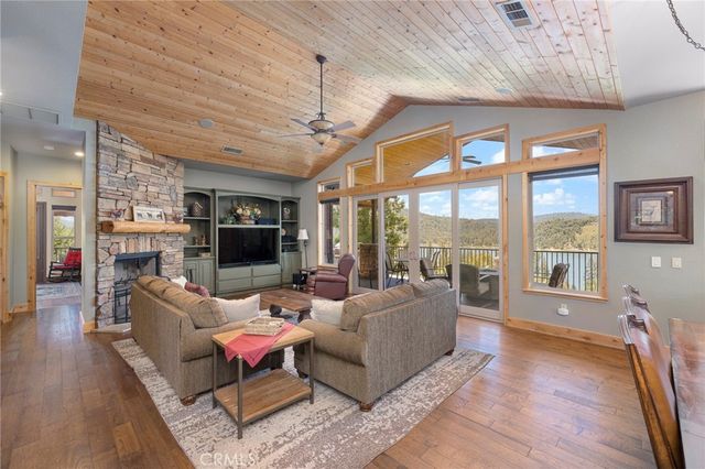 39828 Granite Ridge Lane, Bass Lake, CA 93604