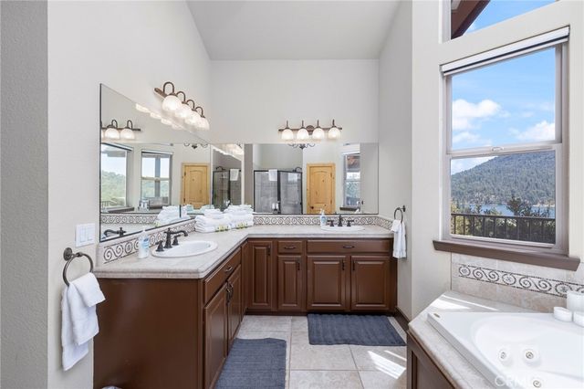 39828 Granite Ridge Lane, Bass Lake, CA 93604