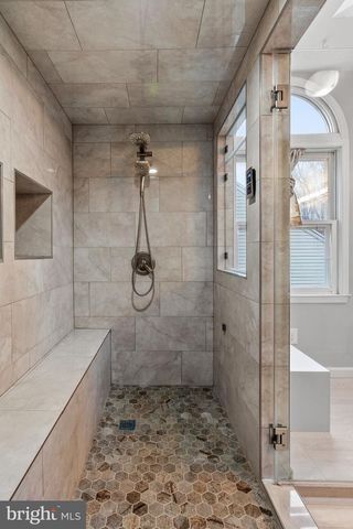 13142 NEW PARKLAND DR, Herndon, VA 20171