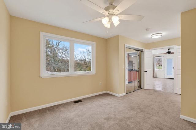 13142 NEW PARKLAND DR, Herndon, VA 20171