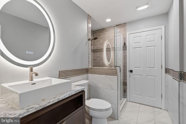 13142 NEW PARKLAND DR, Herndon, VA 20171