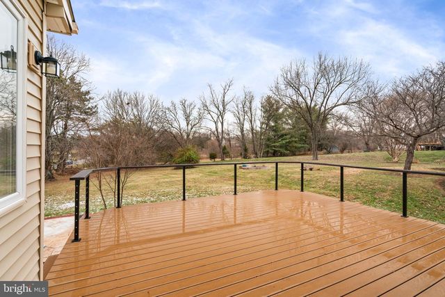 13142 NEW PARKLAND DR, Herndon, VA 20171