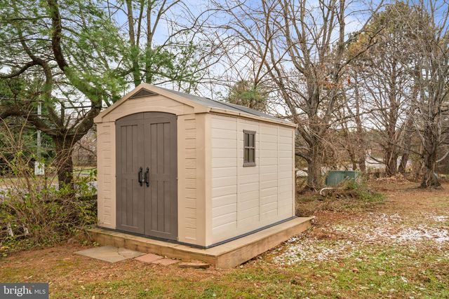 13142 NEW PARKLAND DR, Herndon, VA 20171