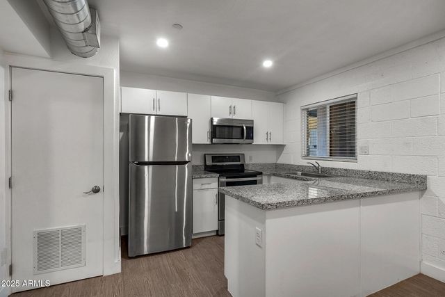 622 N 9TH Avenue 101, Phoenix, AZ 85007