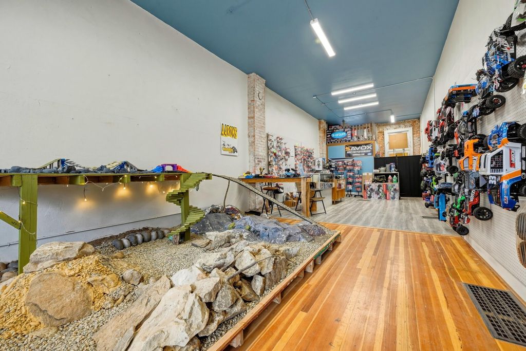 17 N Main Street, Sheridan, WY 82801 photo 31