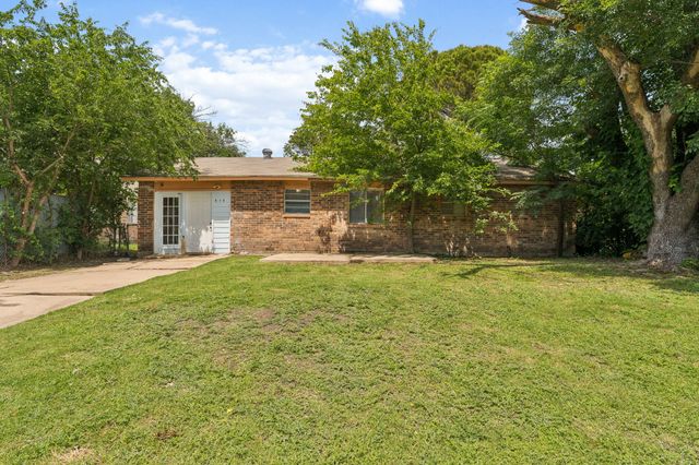 818 Quebec Drive, Garland, TX 75040