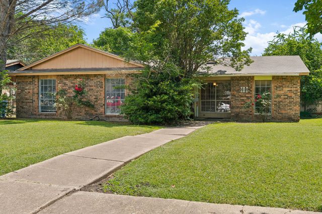 818 Quebec Drive, Garland, TX 75040