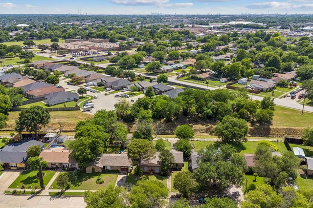 818 Quebec Drive, Garland, TX 75040