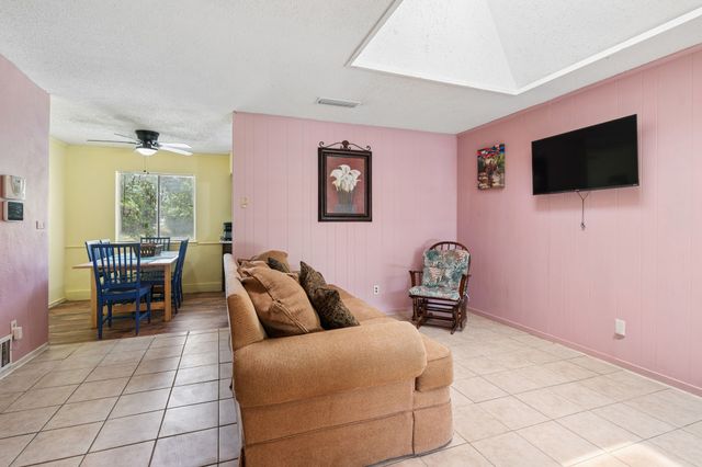 818 Quebec Drive, Garland, TX 75040