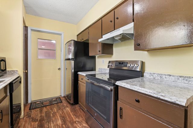 818 Quebec Drive, Garland, TX 75040