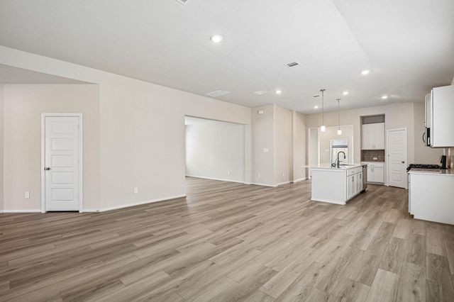 17215 Remington Meadows Street, Waller, TX 77484