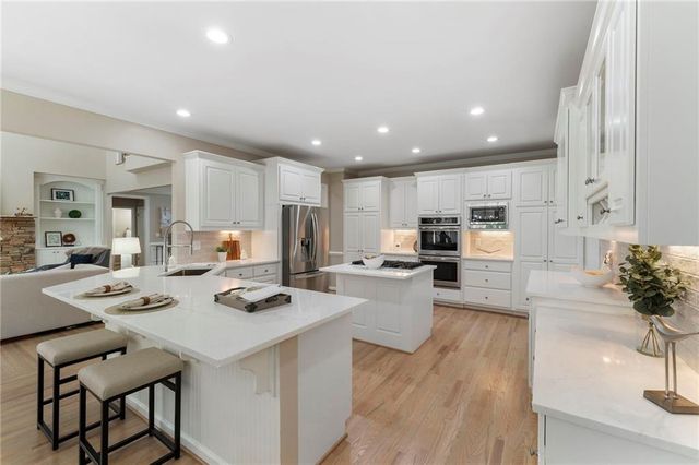 9615 Autry Falls Drive, Johns Creek, GA 30022