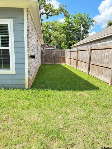 1104 W Park, Tyler, TX 75702