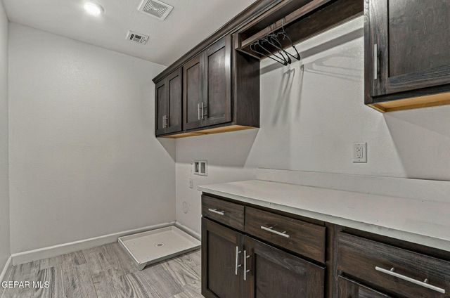 13047 CLEETHORPES, El Paso, TX 79928