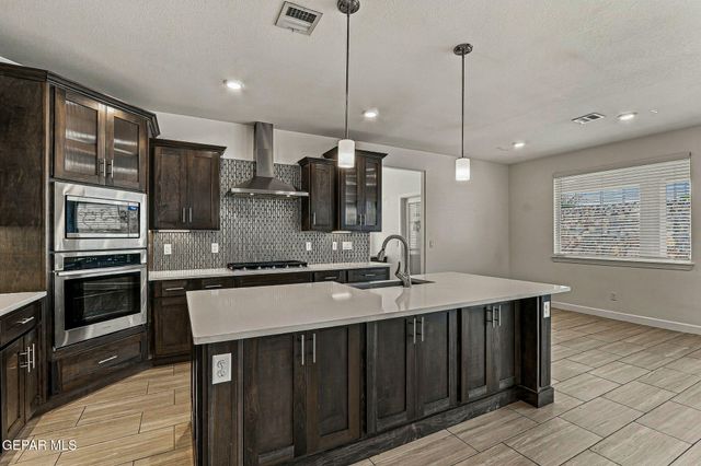 13047 CLEETHORPES, El Paso, TX 79928
