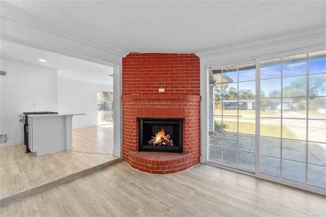 45 S EDGEMON AVENUE, Winter Springs, FL 32708