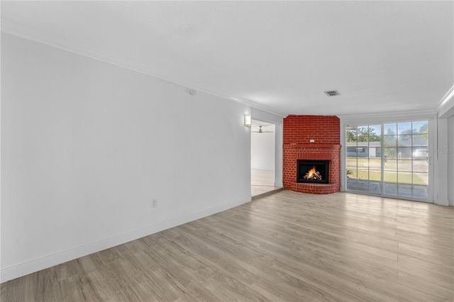 45 S EDGEMON AVENUE, Winter Springs, FL 32708
