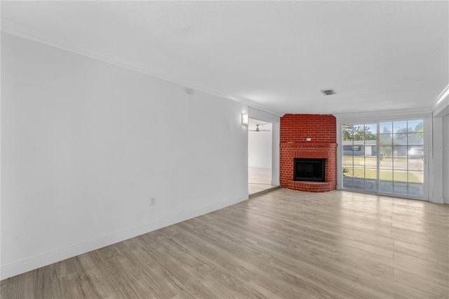 45 S EDGEMON AVENUE, Winter Springs, FL 32708