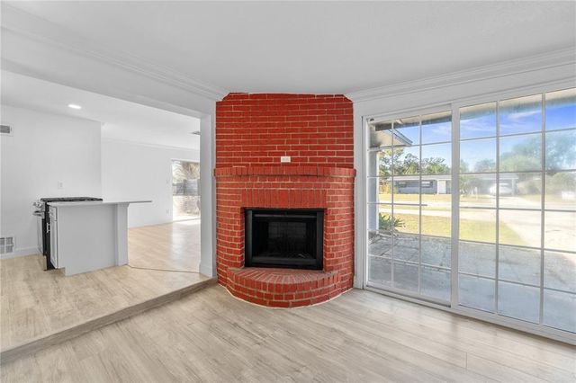 45 S EDGEMON AVENUE, Winter Springs, FL 32708