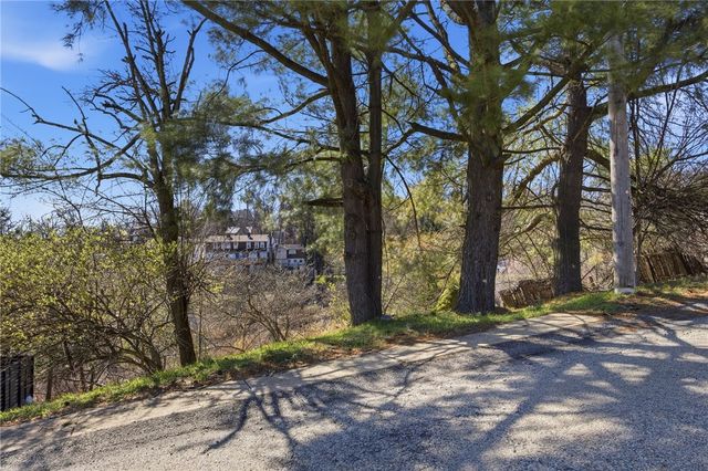 0 Guy St, Squirrel Hill, PA 15217