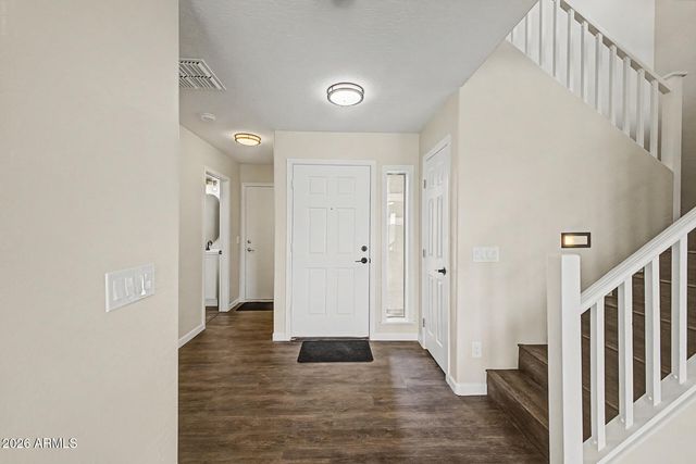 38550 N LA GRANGE Lane, San Tan Valley, AZ 85140
