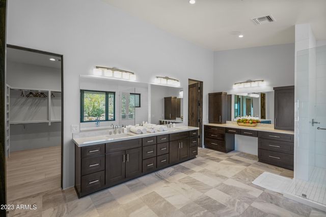 7450 E CONTINENTAL MOUNTAIN ESTATES Drive 6, Cave Creek, AZ 85331