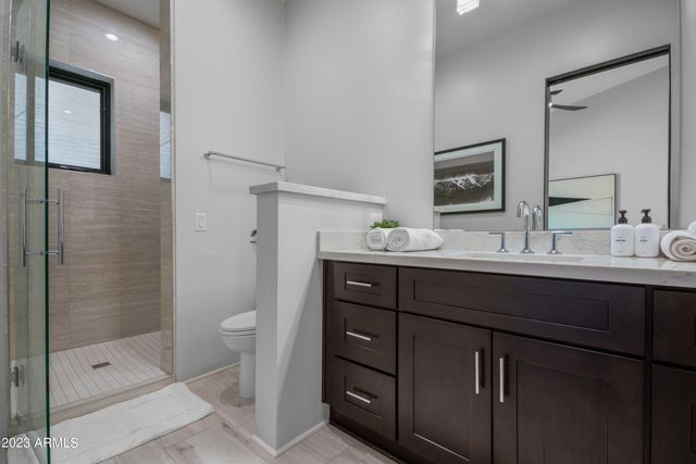 7450 E CONTINENTAL MOUNTAIN ESTATES Drive 6, Cave Creek, AZ 85331