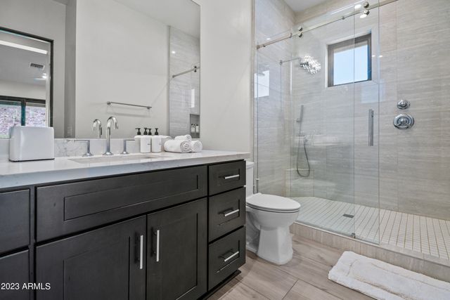 7450 E CONTINENTAL MOUNTAIN ESTATES Drive 6, Cave Creek, AZ 85331