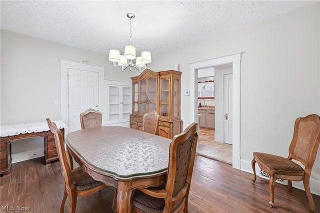 4144 Helena Avenue, Youngstown, OH 44512