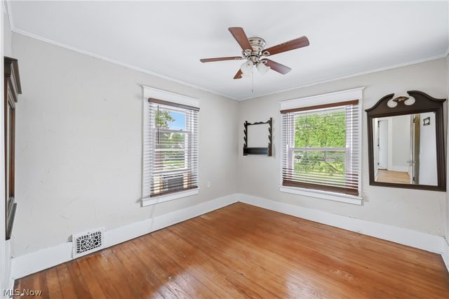 4144 Helena Avenue, Youngstown, OH 44512