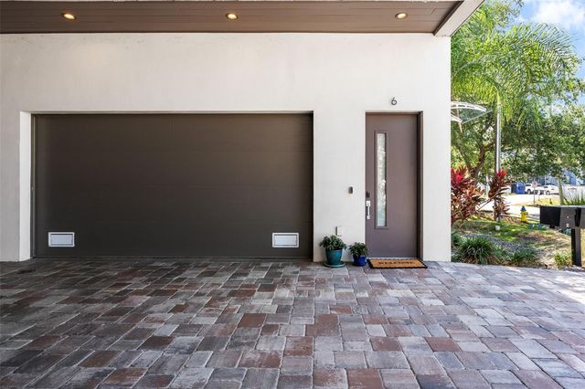 4910 W MCELROY AVENUE 6, Tampa, FL 33611