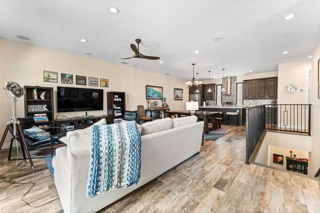 4910 W MCELROY AVENUE 6, Tampa, FL 33611