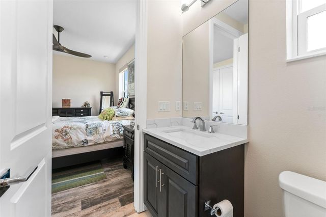 4910 W MCELROY AVENUE 6, Tampa, FL 33611