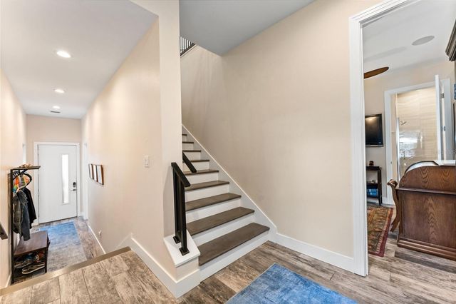 4910 W MCELROY AVENUE 6, Tampa, FL 33611