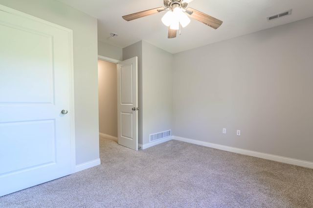 6170 S HUMMINGBIRD LN, Columbia, MO 65201