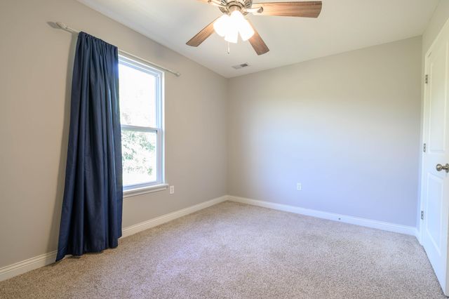 6170 S HUMMINGBIRD LN, Columbia, MO 65201