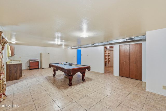 7909 W Country Gables Drive, Peoria, AZ 85381