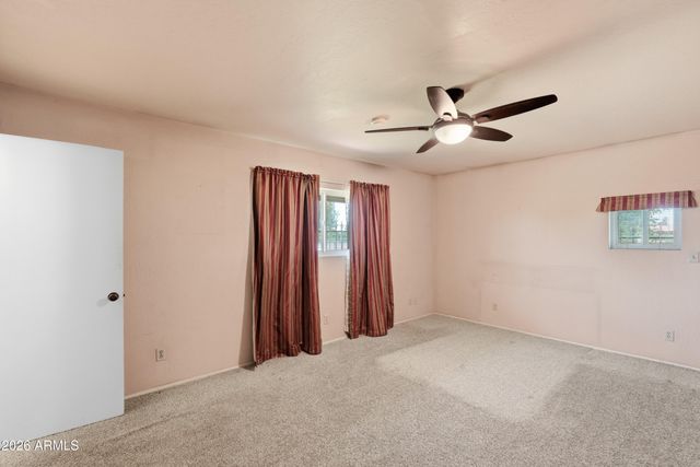 7909 W Country Gables Drive, Peoria, AZ 85381