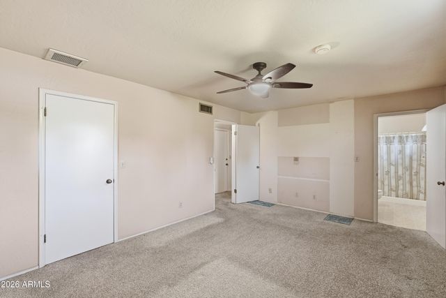 7909 W Country Gables Drive, Peoria, AZ 85381