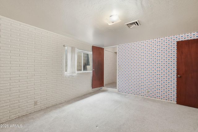 7909 W Country Gables Drive, Peoria, AZ 85381
