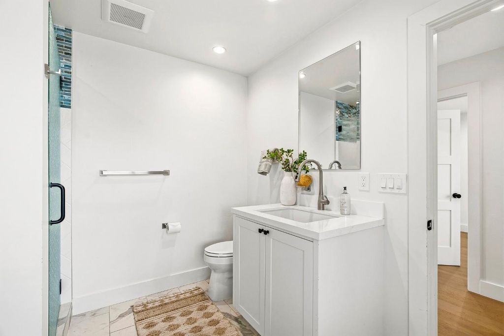 Image 32 of property listing at 321 9th Ave, Out Of Area, CA 95062