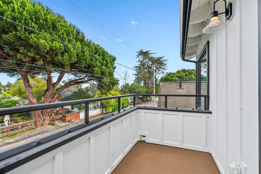 Image 33 of property listing at 321 9th Ave, Out Of Area, CA 95062