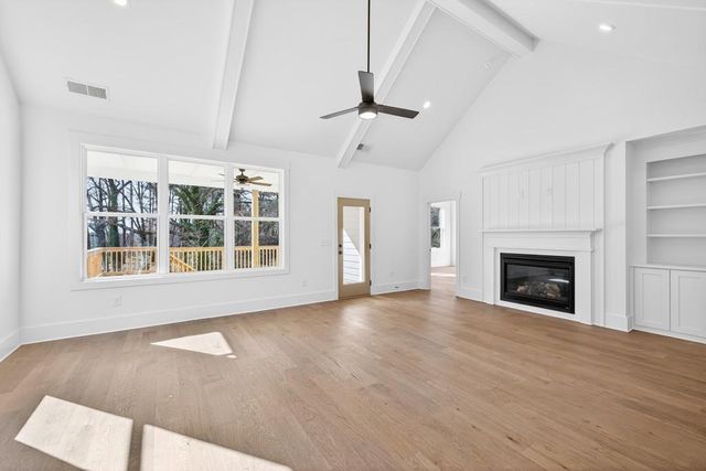 3275 Hilltop Circle, Marietta, GA 30066
