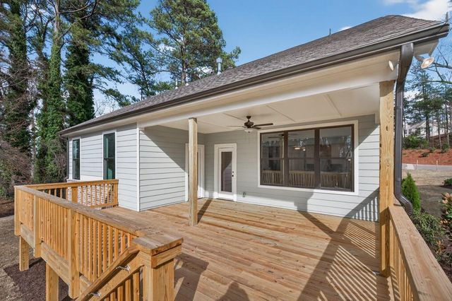 3275 Hilltop Circle, Marietta, GA 30066