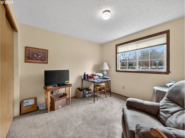 3025 Ne 29TH St, Gresham, OR 97030