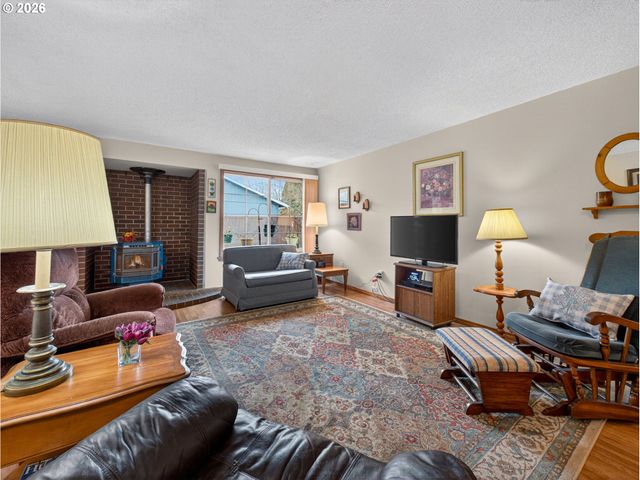 3025 Ne 29TH St, Gresham, OR 97030