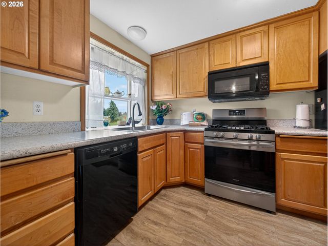 3025 Ne 29TH St, Gresham, OR 97030